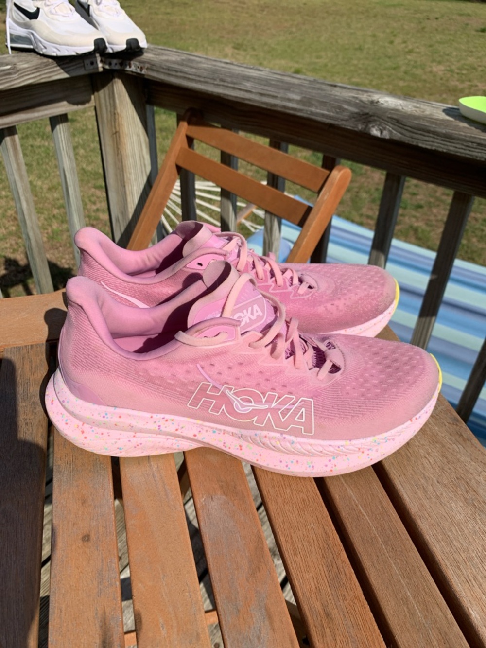 HOKA ONE MACH 6 Pink Twighlight Lemonade